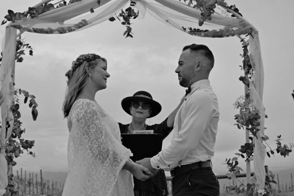 Wedding Woman (10)