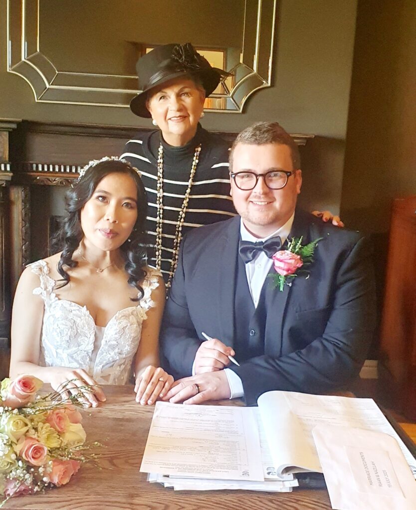 Wedding Women (3)